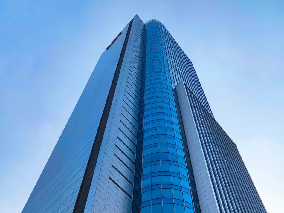 Capital Tower: A Masterpiece of Modern Architecture